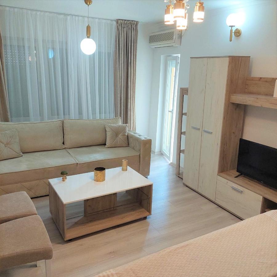 City Lux Square Apartments Scopia Exterior foto